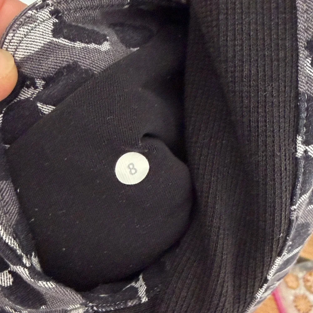 Womens Lululemon Scuba Hoodie size 8